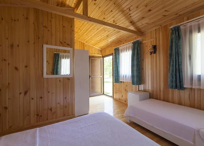 Bal Badem לינה וארוחת בוקר *