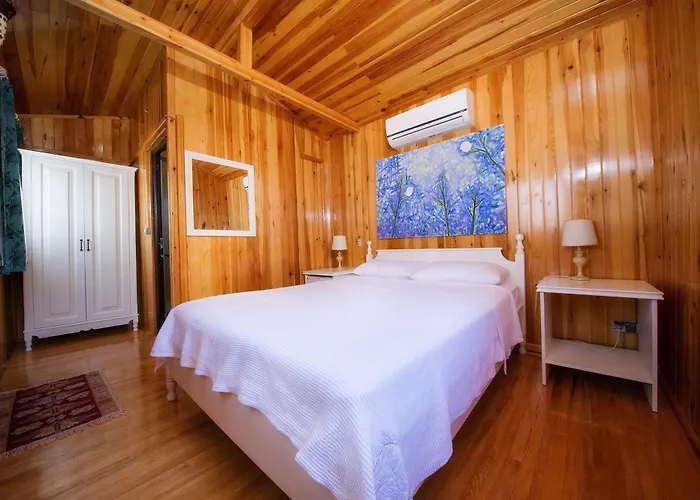 Bal Badem * Датча