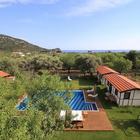 Bal Badem Bed & Breakfast *